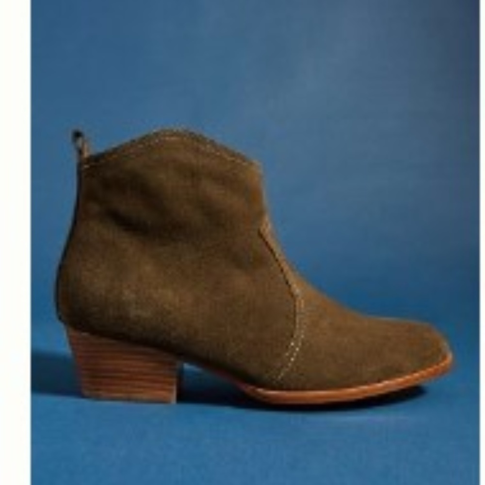 Anthropolgie Rodeo Suede Boots